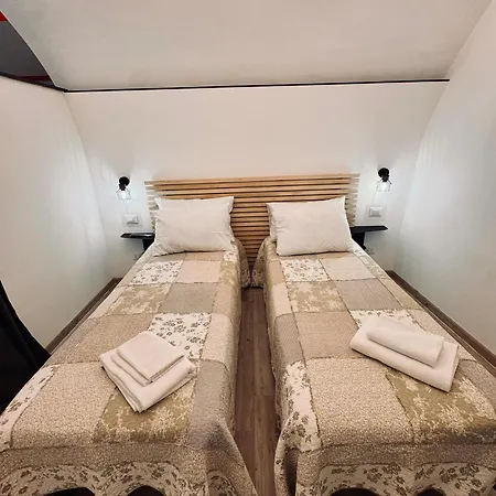 A Pie Piazza Apartman *