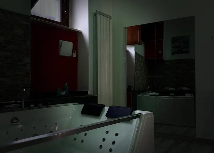 A Pie Piazza Apartment *